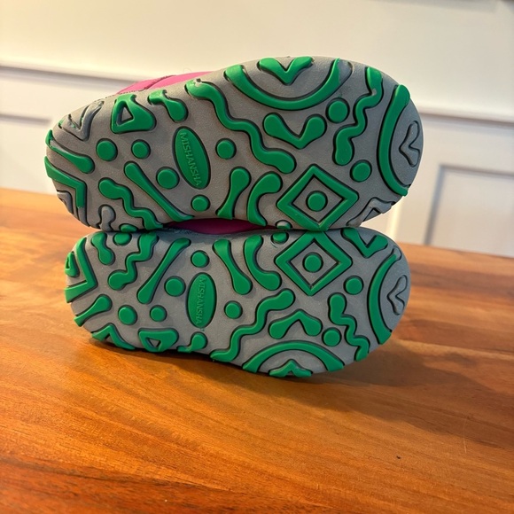 Mishansha Kids Hiking Shoes Girls Sneakers Tennis Shoes Slip on Running Pink 9.5 - Picture 9 of 9